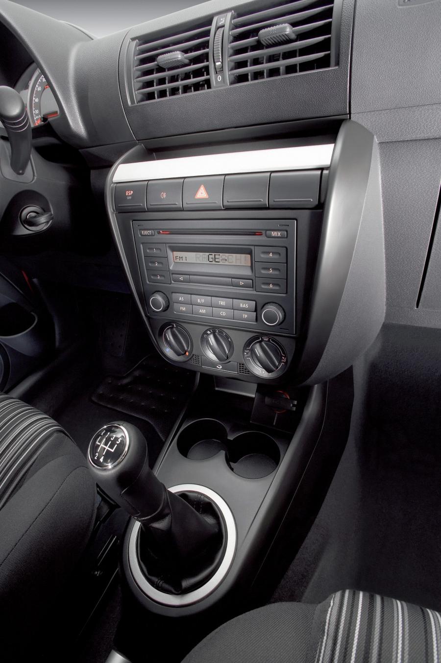 Volkswagen Fox 2006 года  (фото 65 из 89)